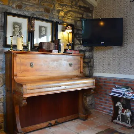 克色图里国卡乡村民宿 Itziar